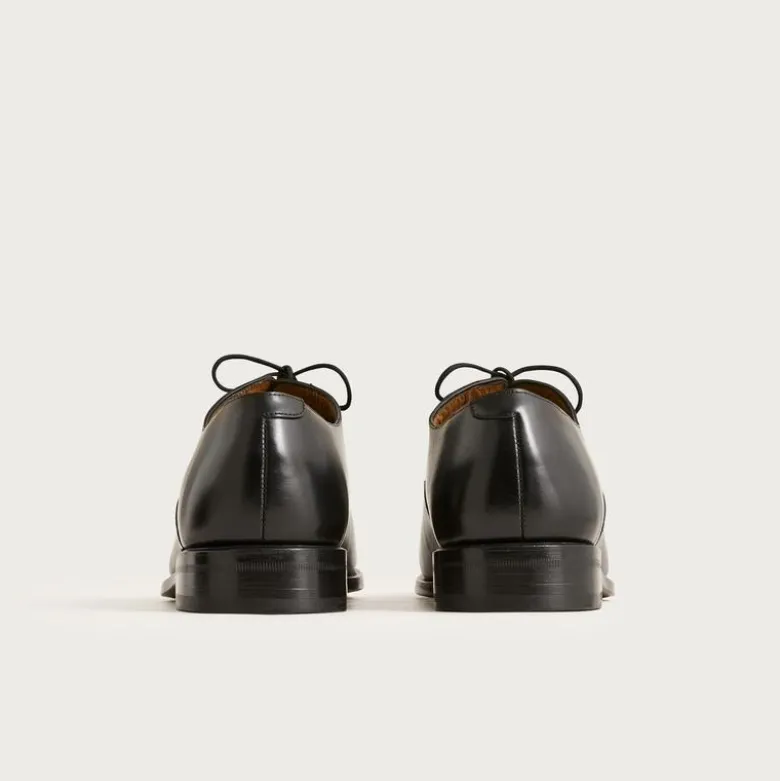 Essex cap toe oxfords in leather