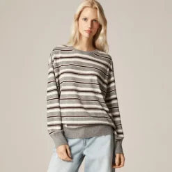 Featherweight cashmere relaxed crewneck sweater
