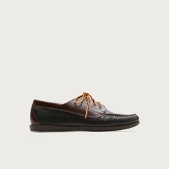 Four-eye lake shoes in leather