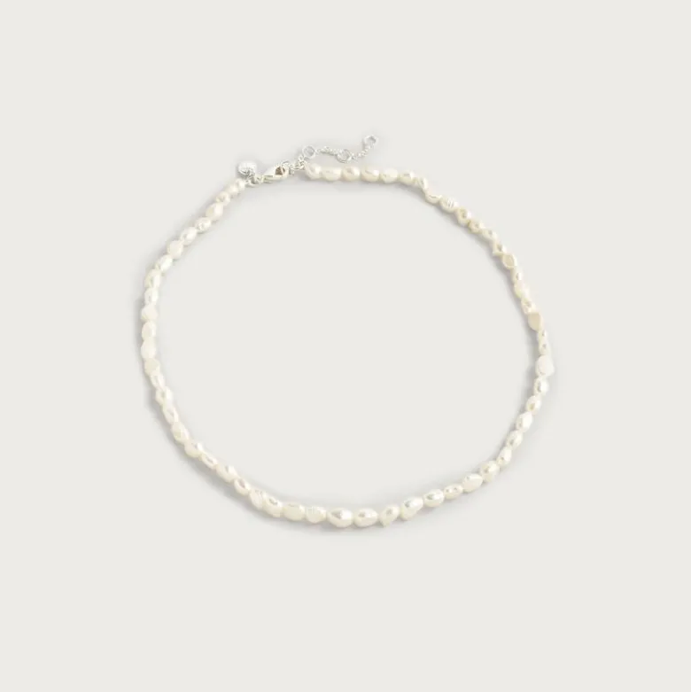 Freshwater pearl necklace