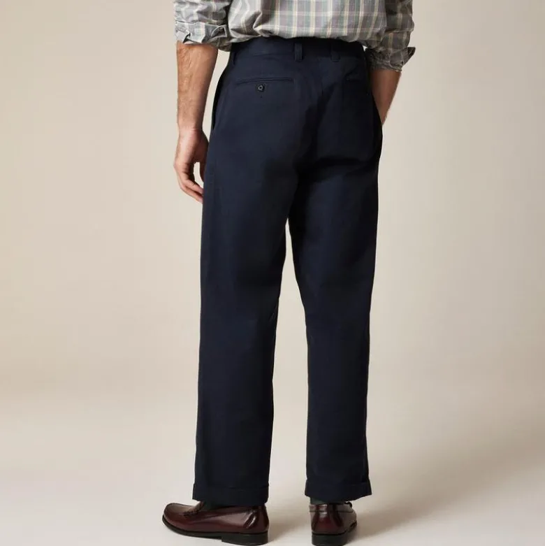Giant-fit chino pant