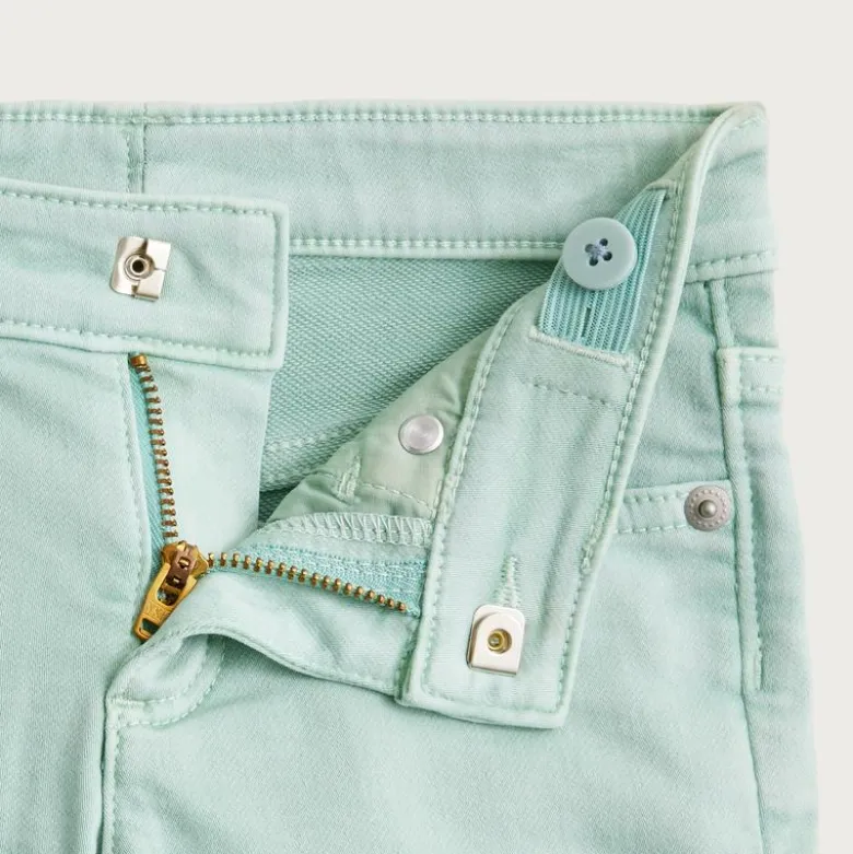 Girls' garment-dyed stretch denim short