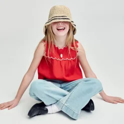 Girls' scallop-trim top in linen blend