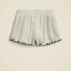 Girls' smocked lettuce-edge short in crinkled jersey