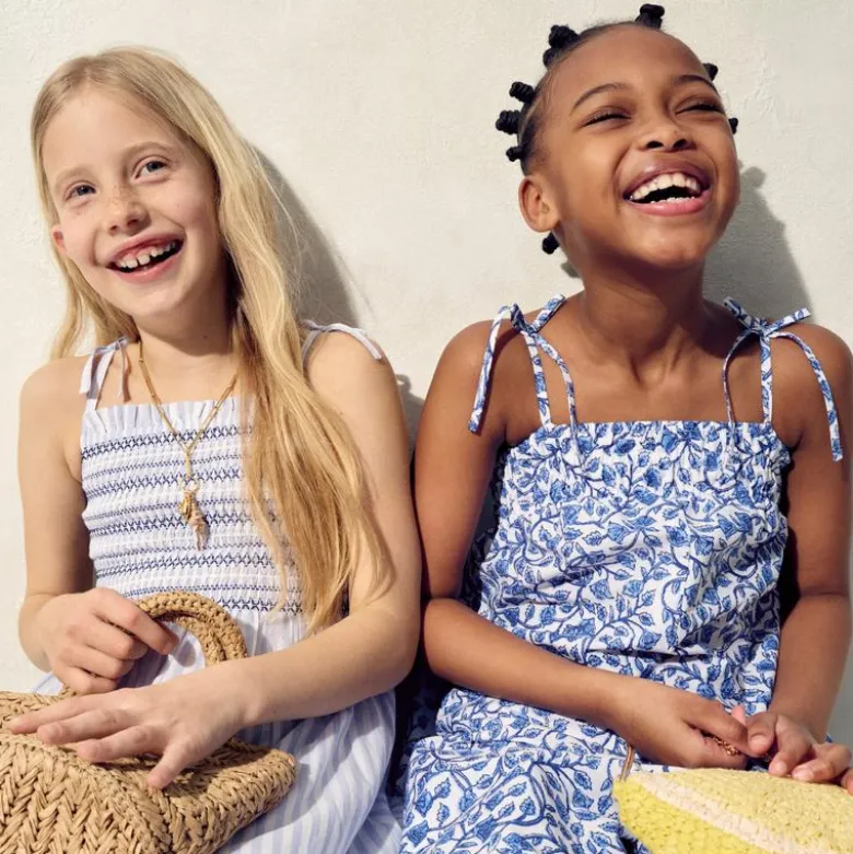 Girls' tie-shoulder jumpsuit in bandana block print