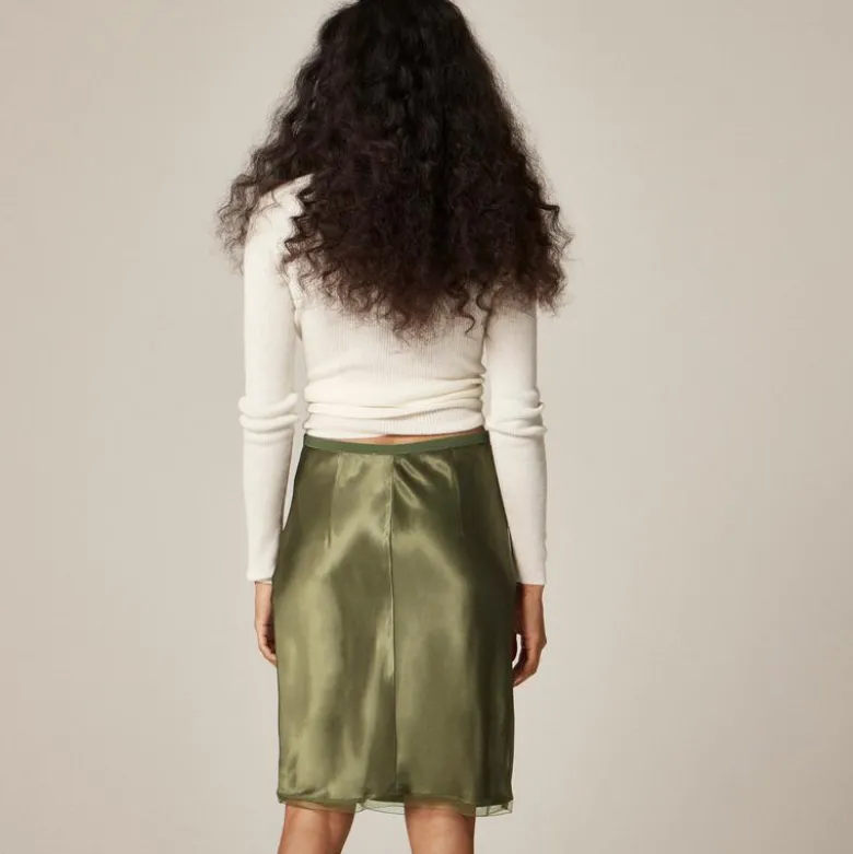 Gwen knee-length slip skirt in viscose charmeuse