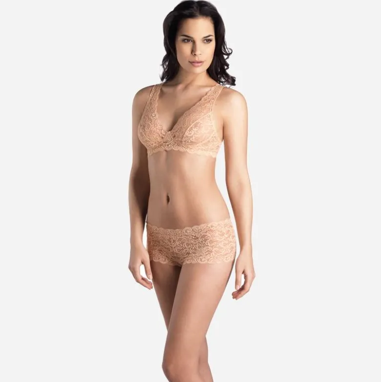 HANRO® luxury moments lace soft cup bra