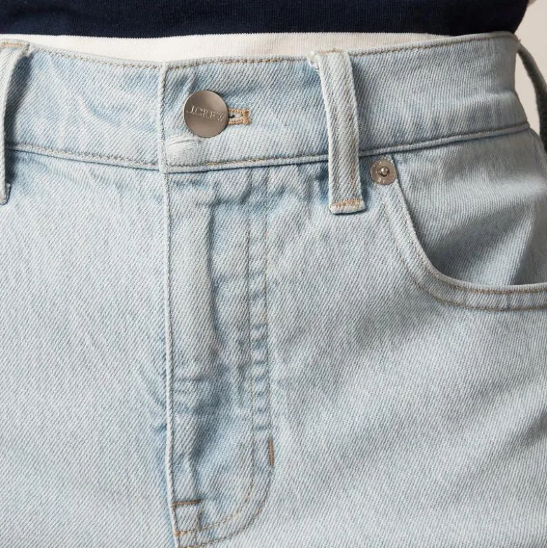 High-rise denim short