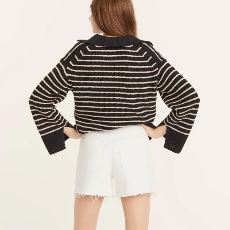 High-rise denim short in white
