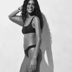 Hipster full-coverage bikini bottom