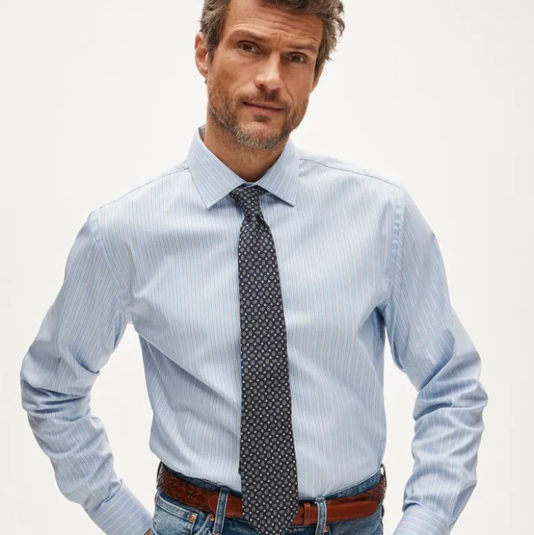 Italian silk square paisley tie