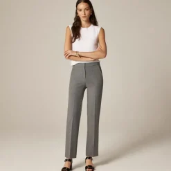Kate straight-leg pant in four-season stretch