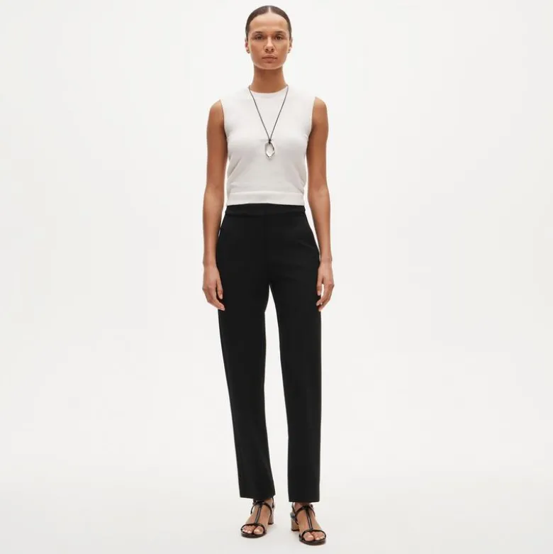 Kate straight-leg pant in four-season stretch
