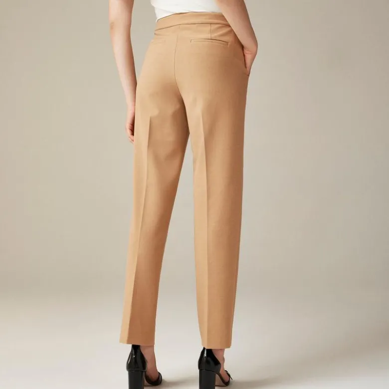 Kate straight-leg pant in four-season stretch