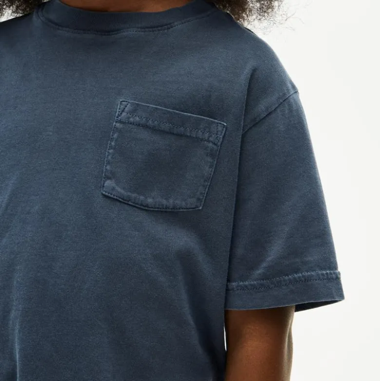 Kids' new garment-dyed pocket T-shirt