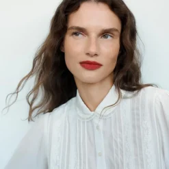 Lace-trim button-up shirt with club collar