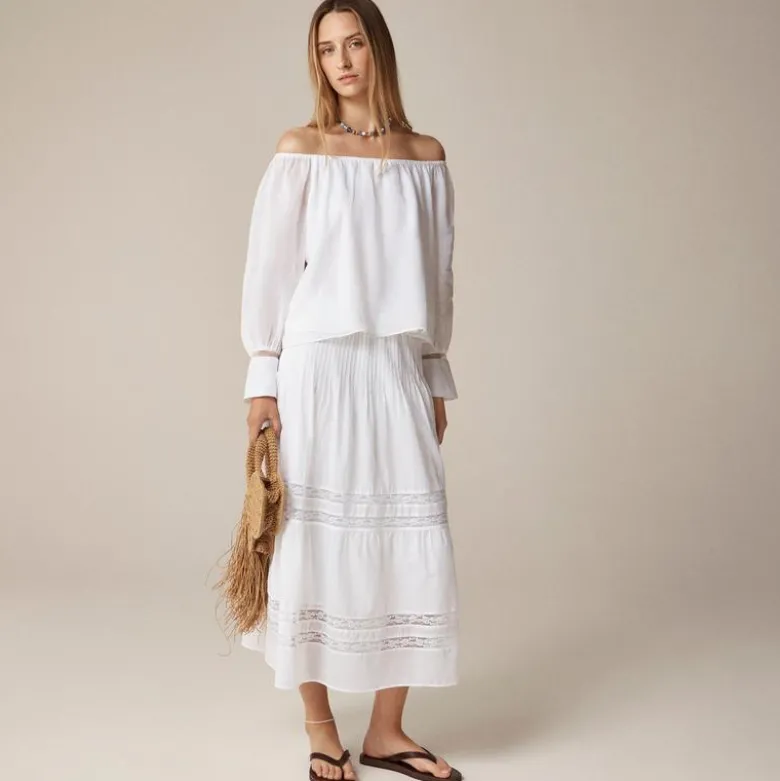 Lace-trim gathered top