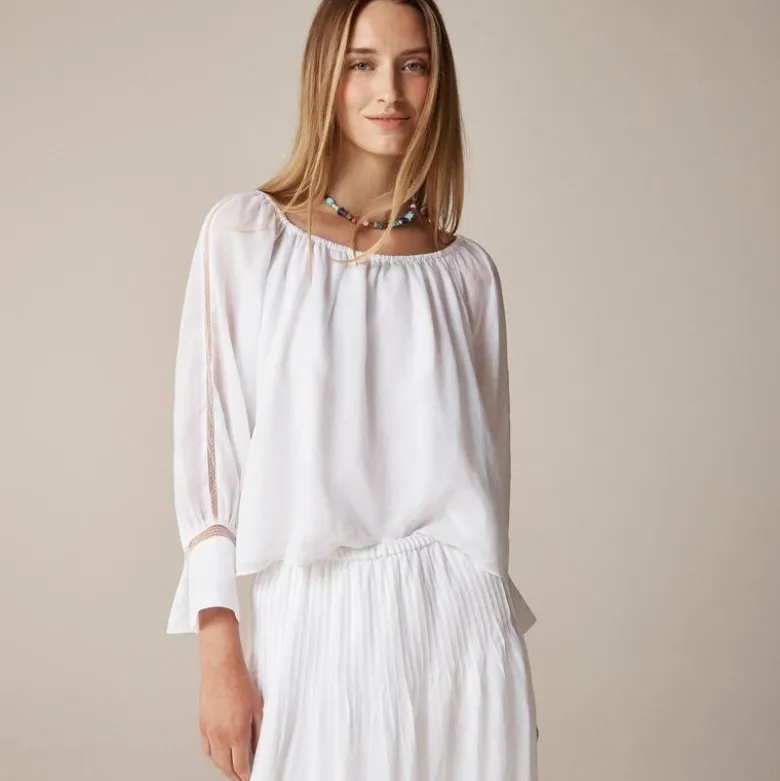 Lace-trim gathered top