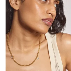 Lady Grey crystal tilt necklace