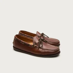 Lake shoes in leather