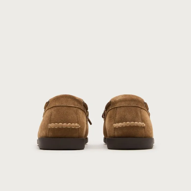 Lake shoes in suede