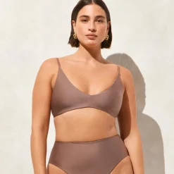 Lana bikini top in Classic Sculpt™
