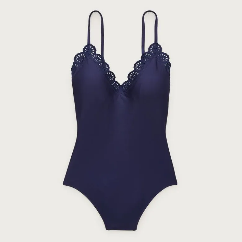 Lana eyelet one-piece in Classic Sculpt™