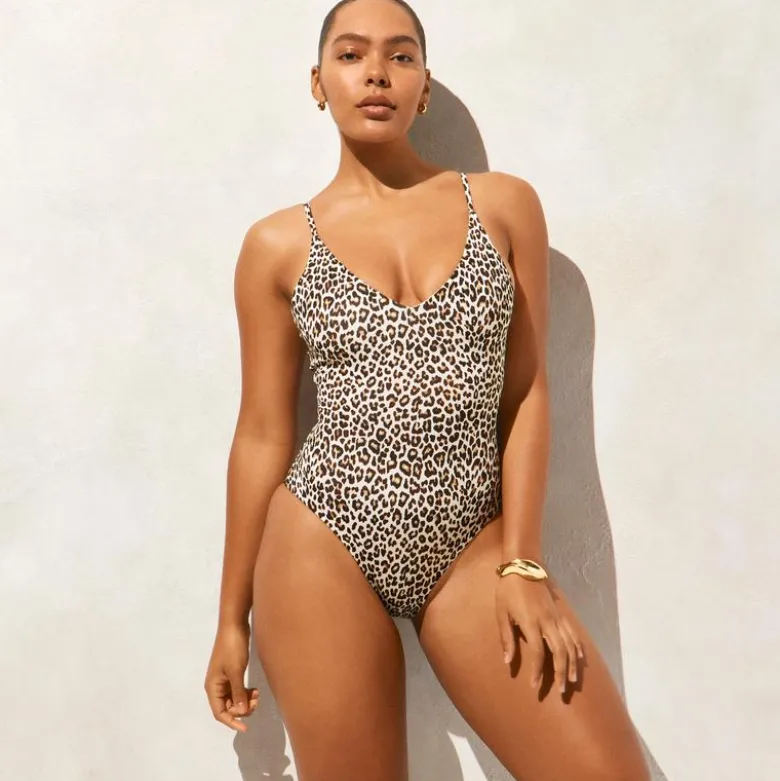 Lana one-piece in Classic Sculpt™