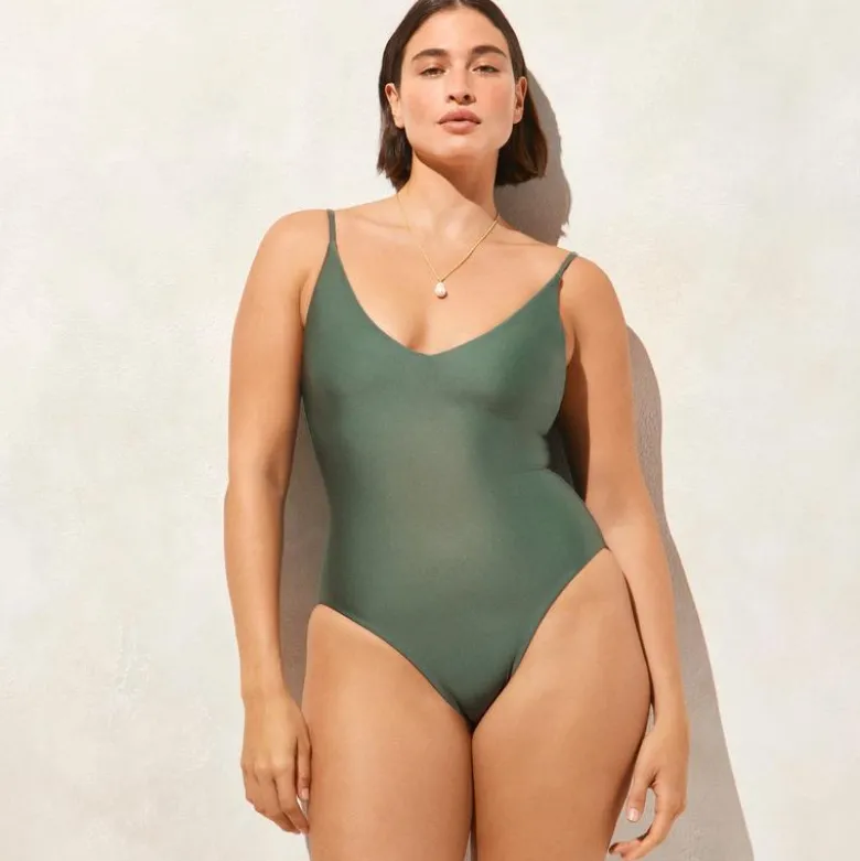 Lana one-piece in Classic Sculpt™