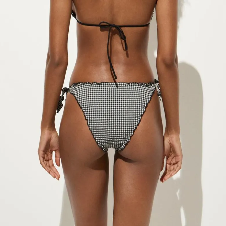 Lettuce-trim bikini bottom in gingham