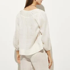 Long-sleeve tunic top in Hampton linen-blend