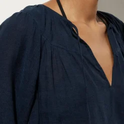 Long-sleeve tunic top in Hampton linen-blend
