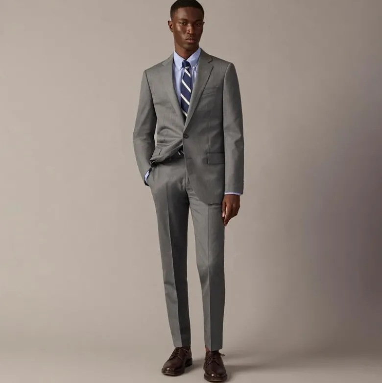 Ludlow Slim-fit suit jacket in Italian wool