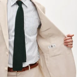 Ludlow Slim-fit suit jacket in Portuguese cotton oxford