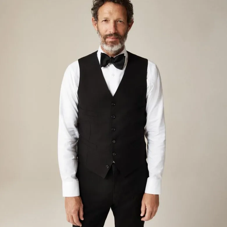 Ludlow Slim-fit tuxedo vest in Italian wool