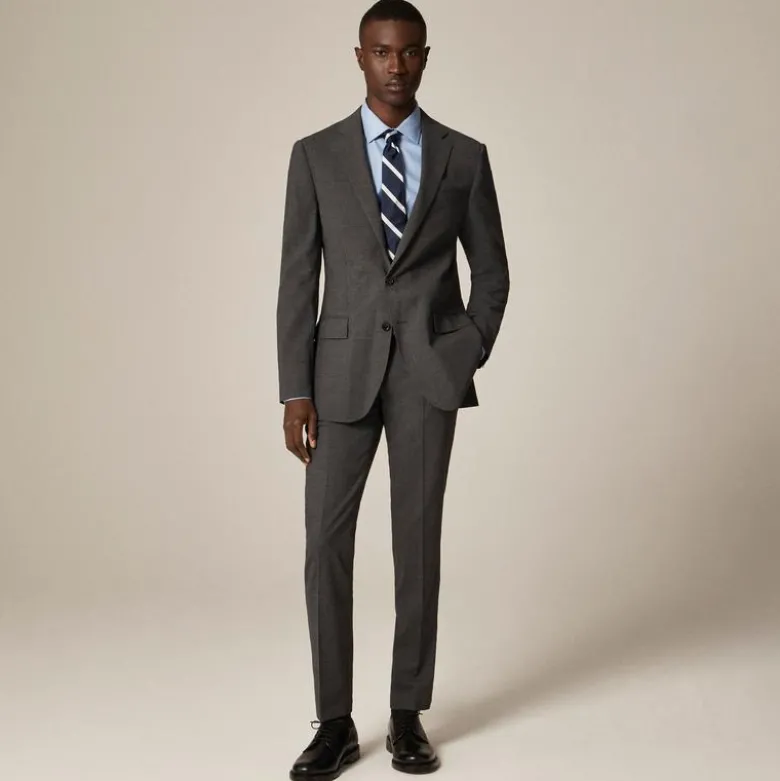 Ludlow Traveler Slim-fit suit jacket in Italian stretch wool blend