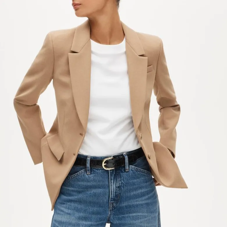 Madelyn blazer in four-season stretch