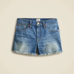 Mid-rise denim short in Squash wash