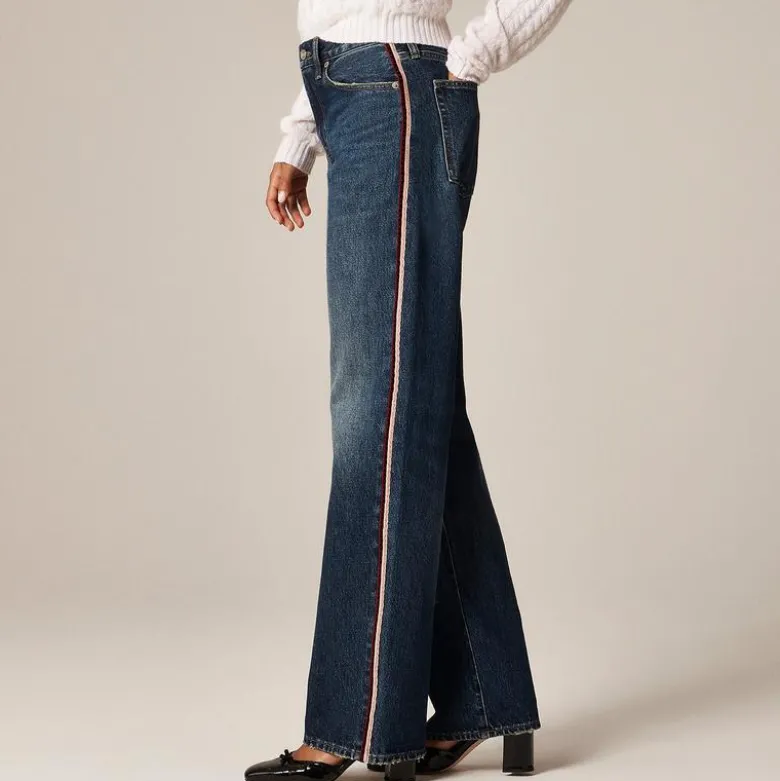 Mid-rise relaxed straight jean with velvet stripe
