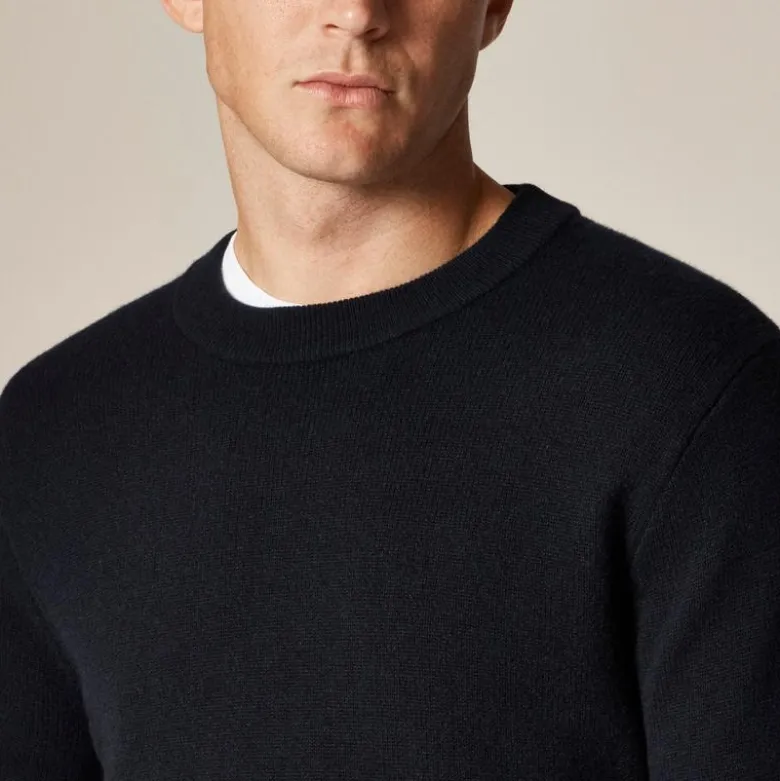 Midweight cashmere crewneck sweater