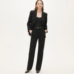 Natalia pant in four-season stretch