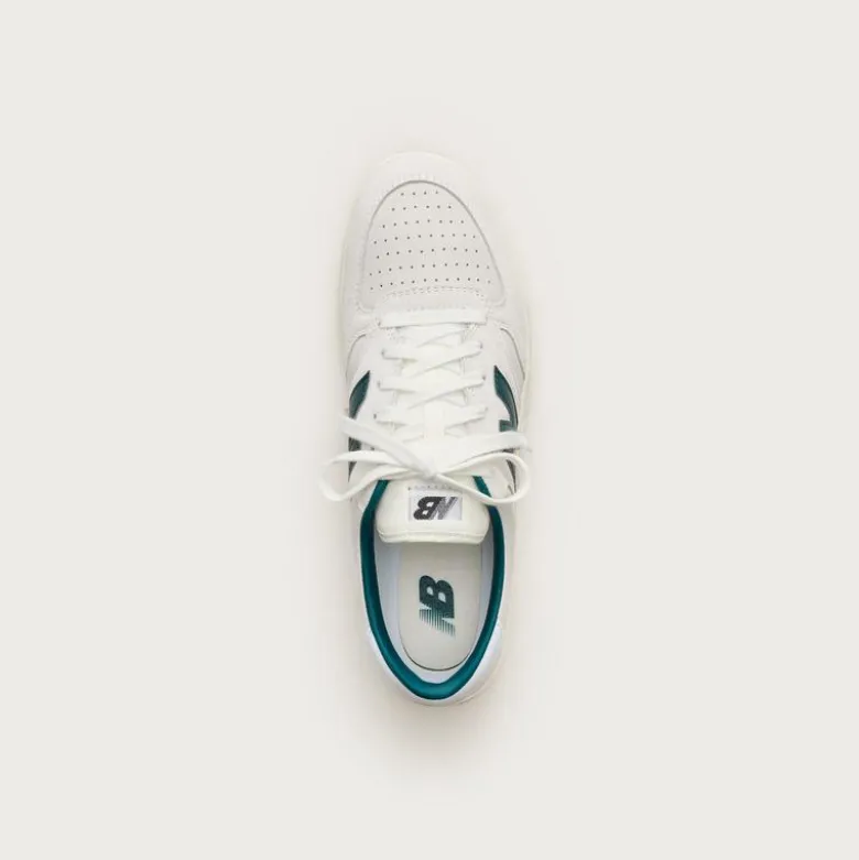 New Balance® T500 unisex sneakers