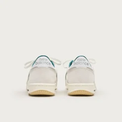 New Balance® T500 unisex sneakers