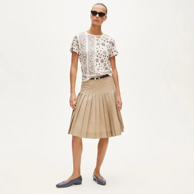 New relaxed linen T-shirt in bandana print