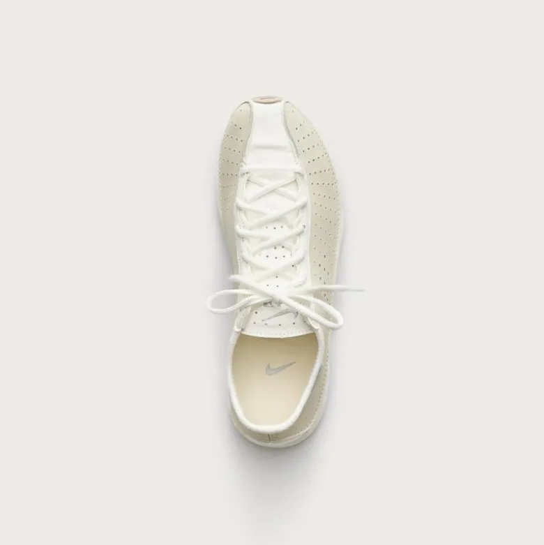 Nike® Air Superfly women's sneakers