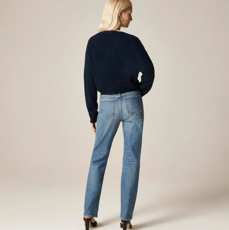 Nipped straight jean in stretch