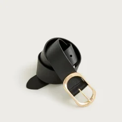Oval buckle belt in Italian leather