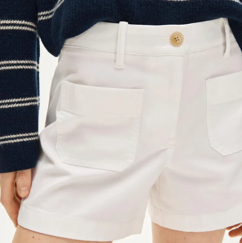 Patch-pocket chino short