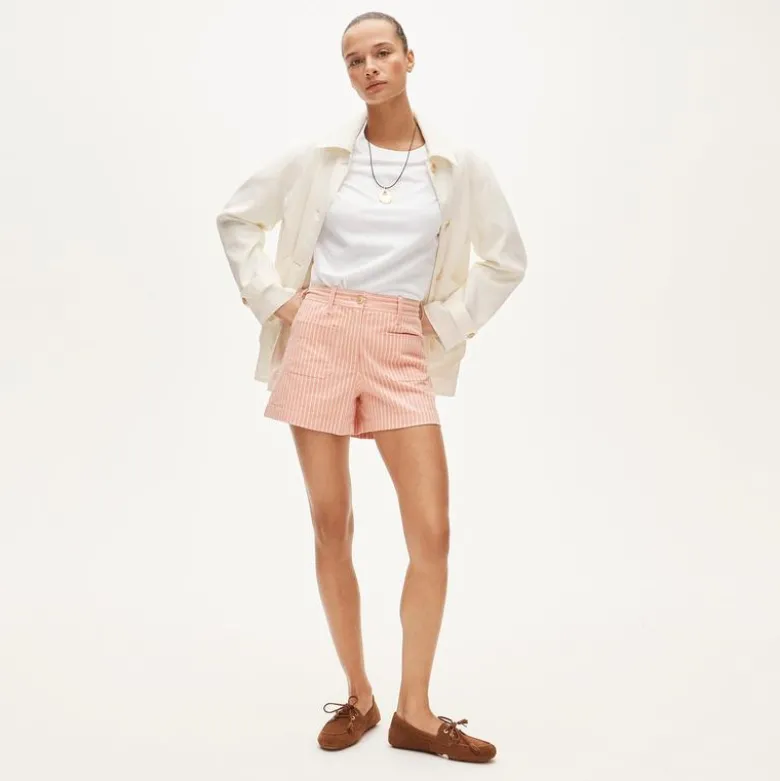 Patch-pocket chino short in stripe