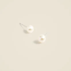 Pearl stud earrings